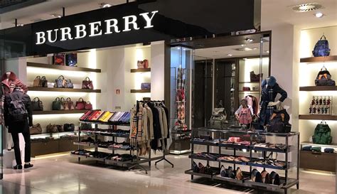 burberry outlet store near me